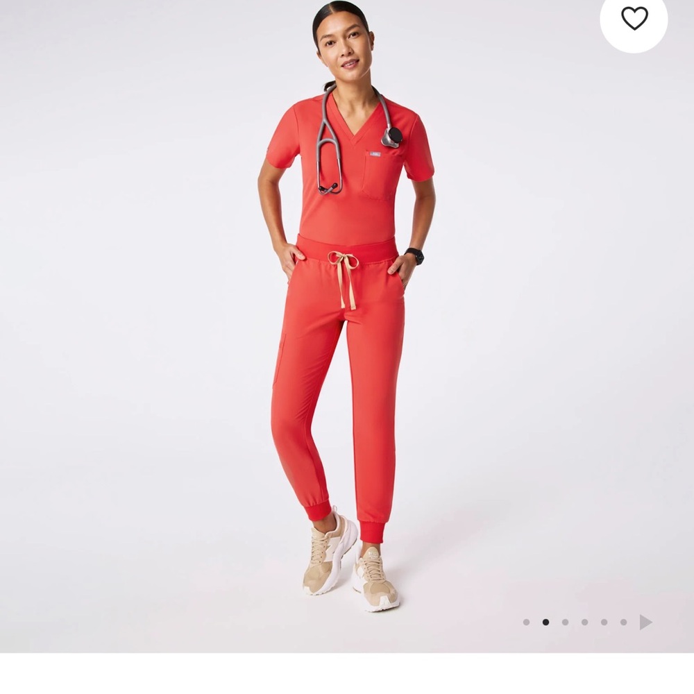 Figs Set One-Pocket Scrub Top and Jogger Scrub Pant Set-Sunset Orange